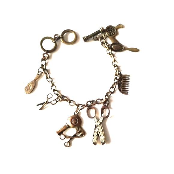 Jewelry - Charm bracelet